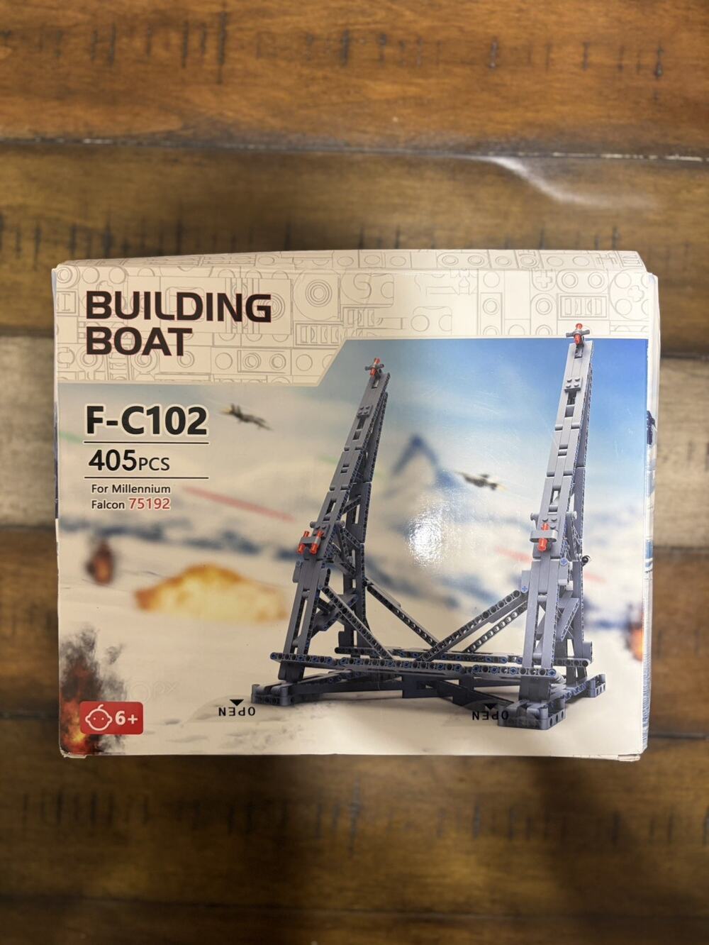 ⁠Building Boat F-C102 Stand For Millennium Falcon 75192 New Sealed Creased Box